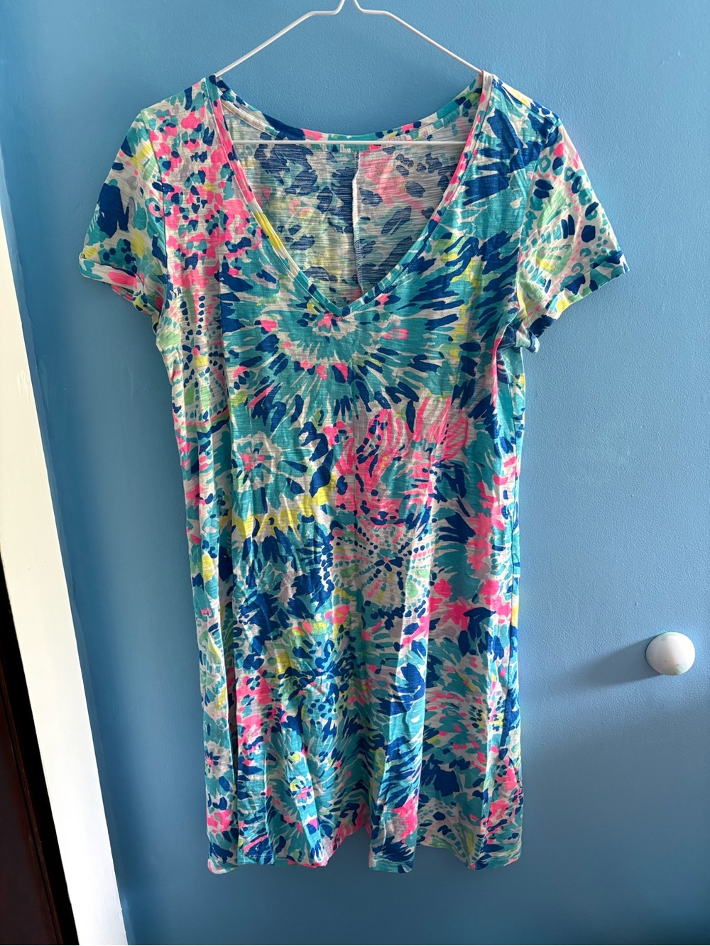 Lilly Pulitzer Blue & Pink Tie-Dye Floral V-Neck Mini Dress